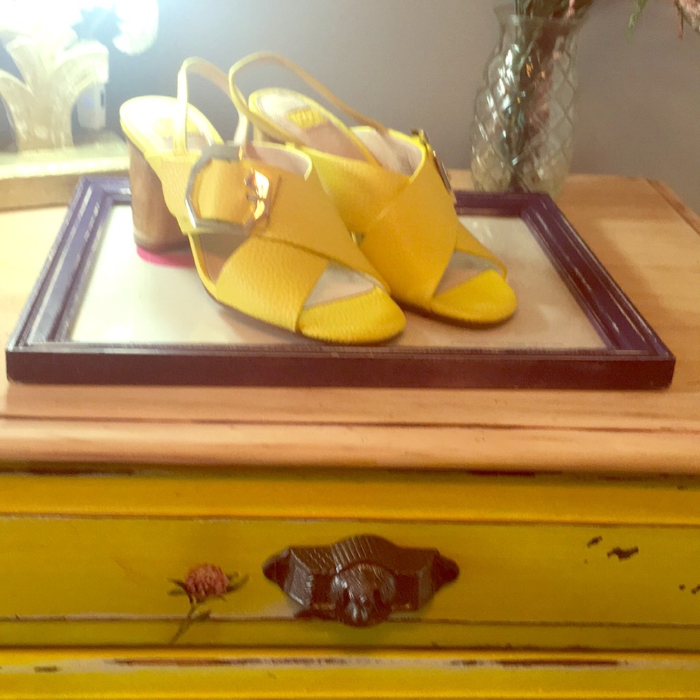 New yellow high wood heel